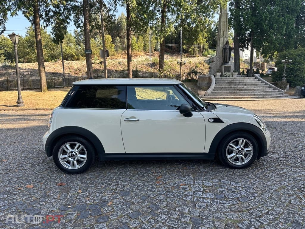 MINI Cooper One 1.6