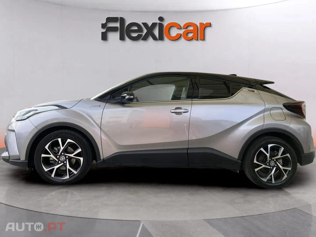 Toyota C-HR 2.0 Hybrid Square Collection