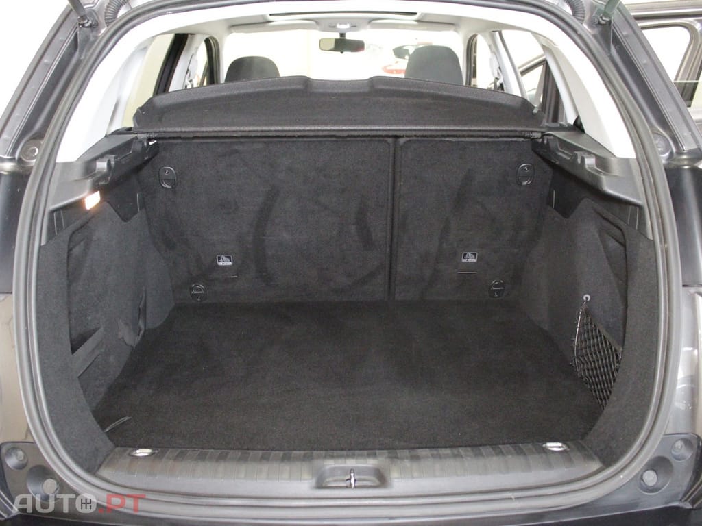 Peugeot 2008 1.2 PureTech Style EAT6