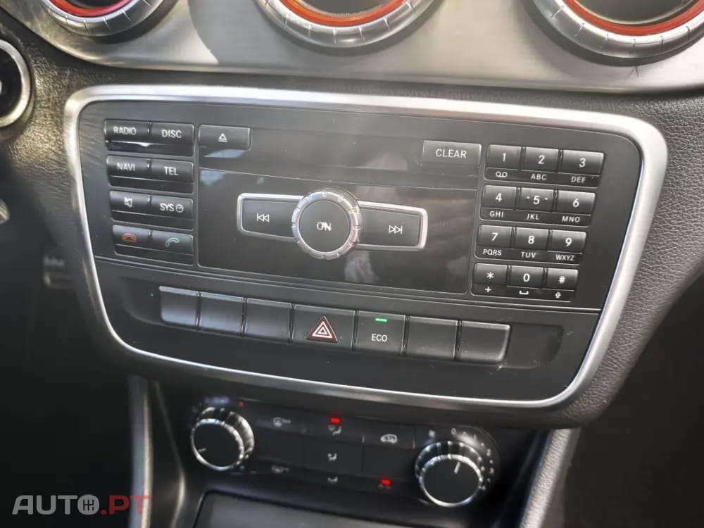 Mercedes-Benz CLA 200