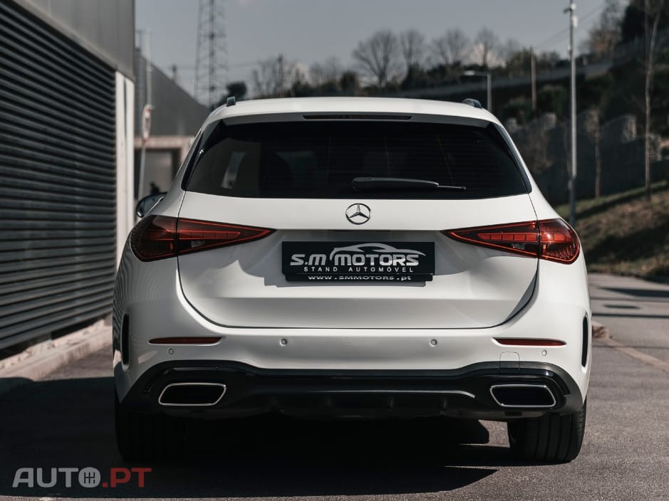 Mercedes-Benz C 300 e AMG Line