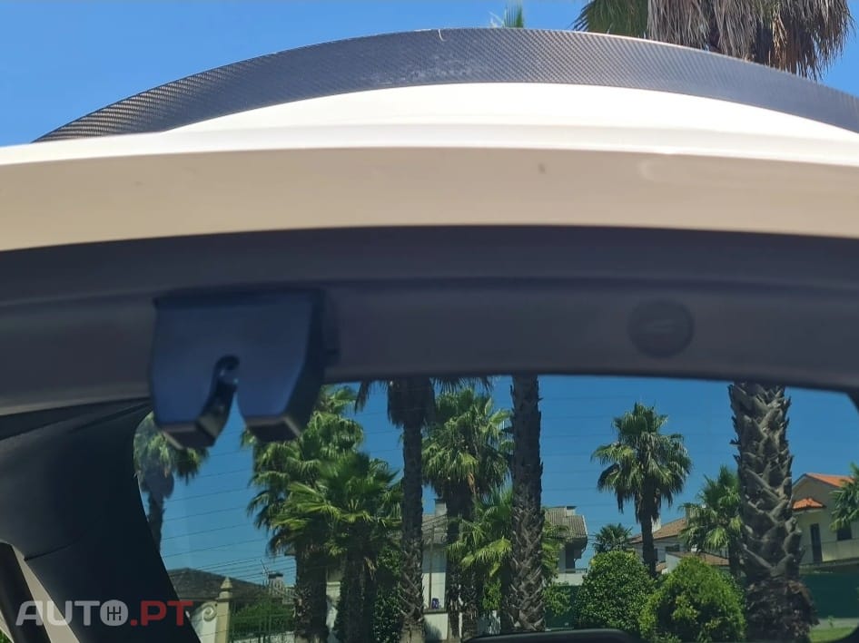 Tesla Model Y Performance Tração Integral