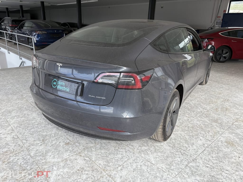 Tesla Model 3 Long-Range Dual Motor AWD