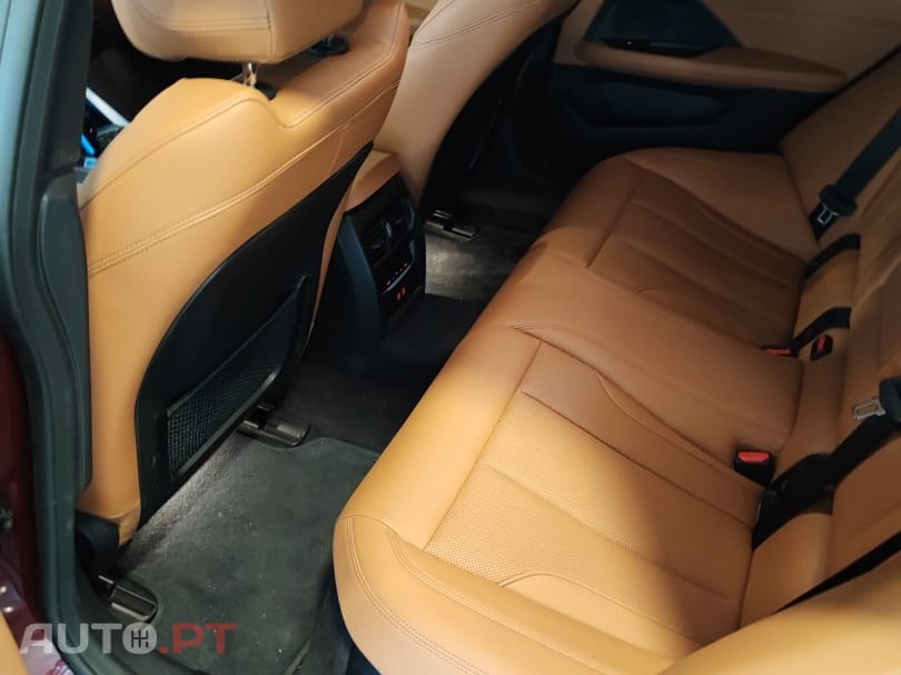 BMW i4 eDrive40 Pack Desportivo M