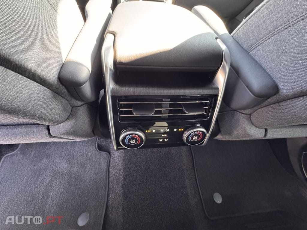 Land Rover Range Rover I.V.A DEDUTIVEL P460e Hybrid HSE  