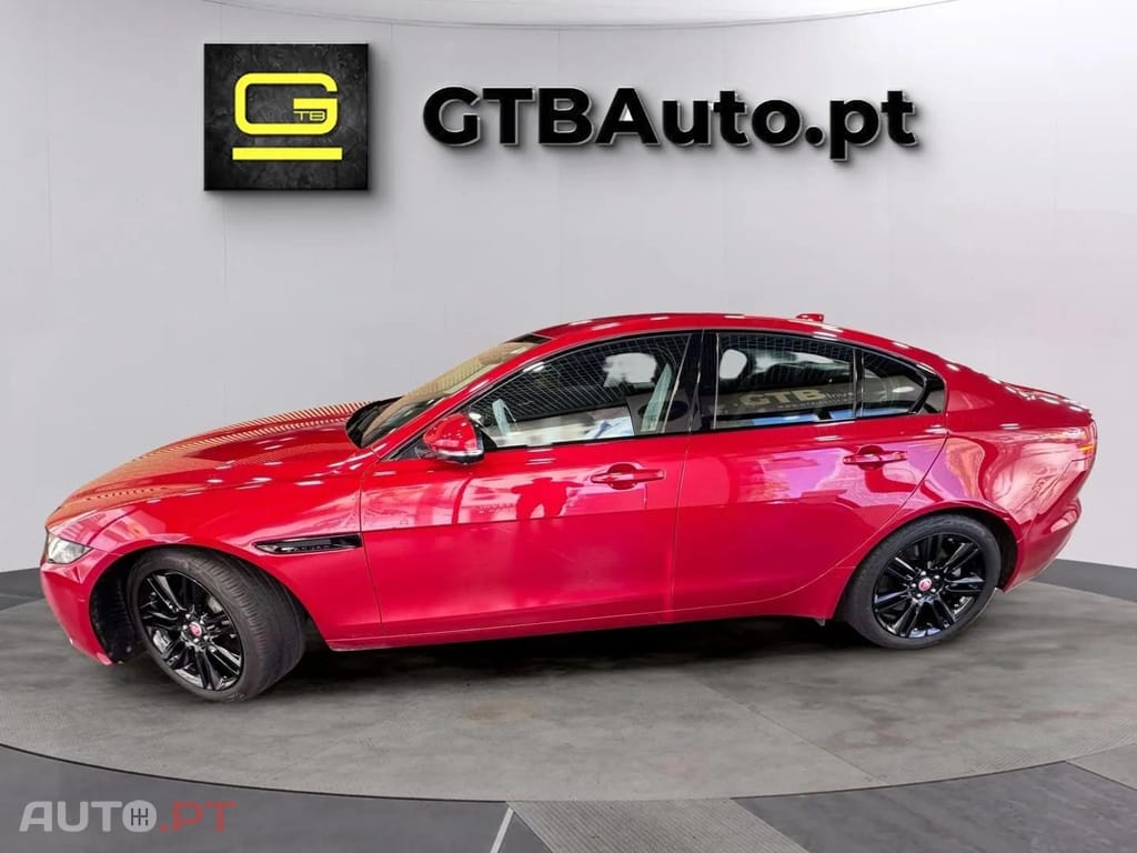 Jaguar XE 200d R Dynamic RED 