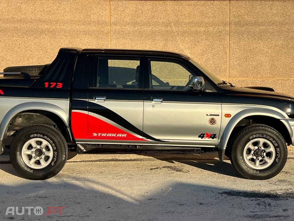 Mitsubishi L200 2.5 TD CD