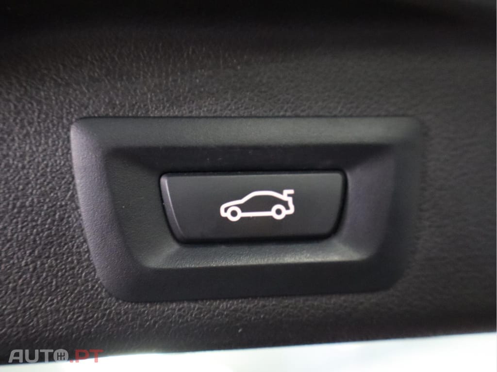 BMW X5 xDrive45e Auto Business