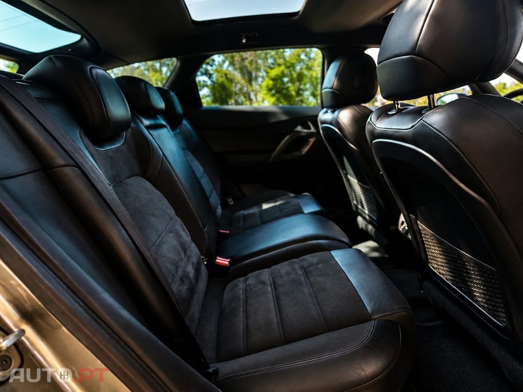 DS DS5 2.0 Hybrid4 Sport Chic