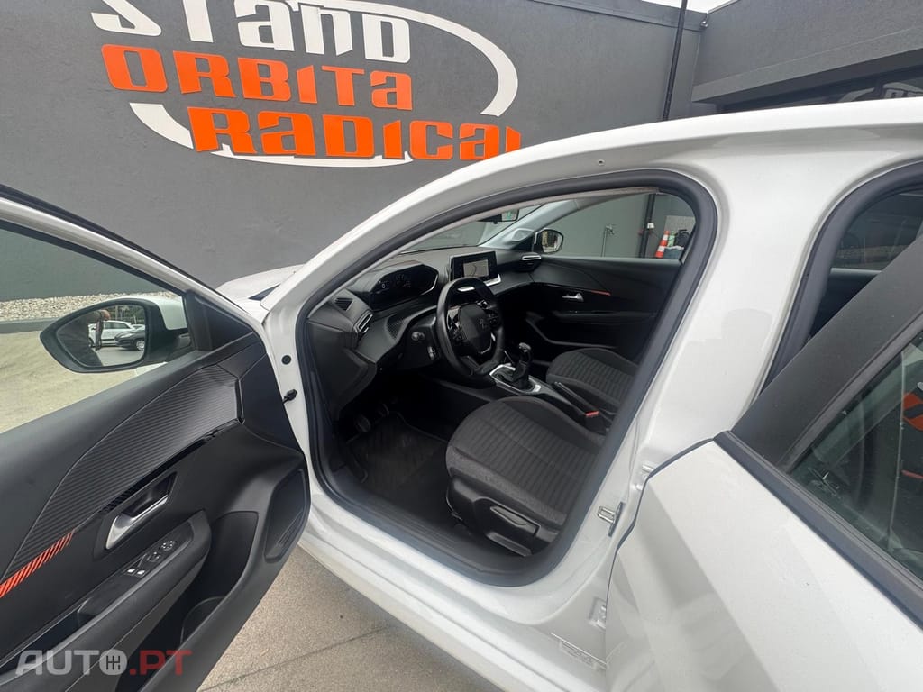 Peugeot 208 1.2 PureTech Active Pack