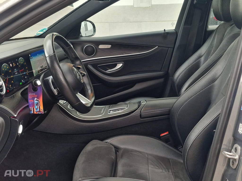 Mercedes-Benz E 300 DE 9G-TRONIC AMG LINE