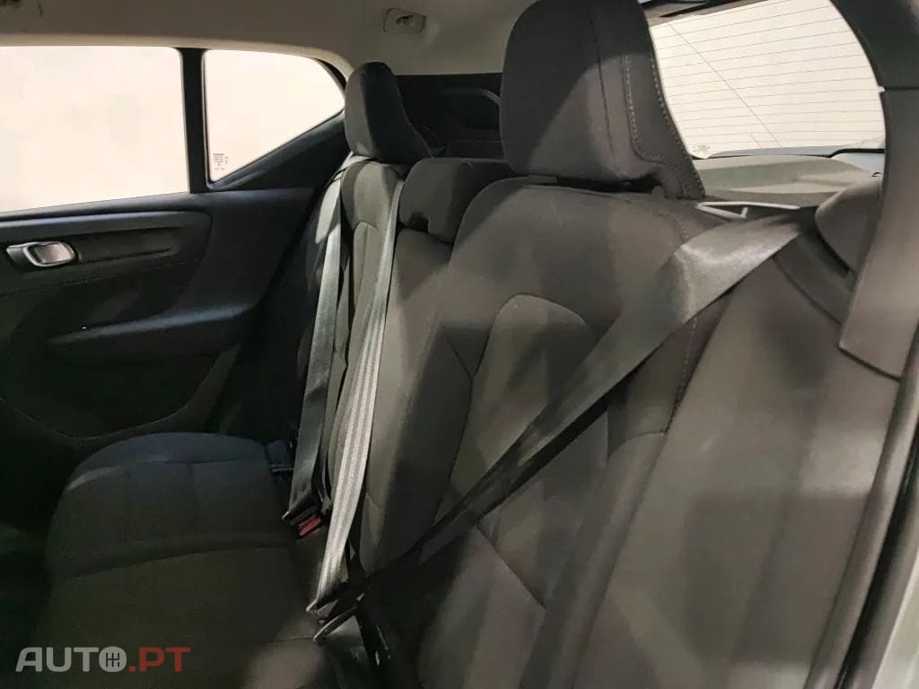 Volvo XC40 1.5 T4 PHEV Essential