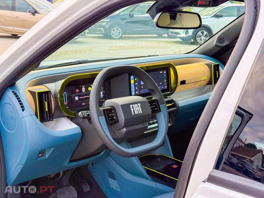 Fiat Grande Panda 1.2 Hybrid La Prima eDCT