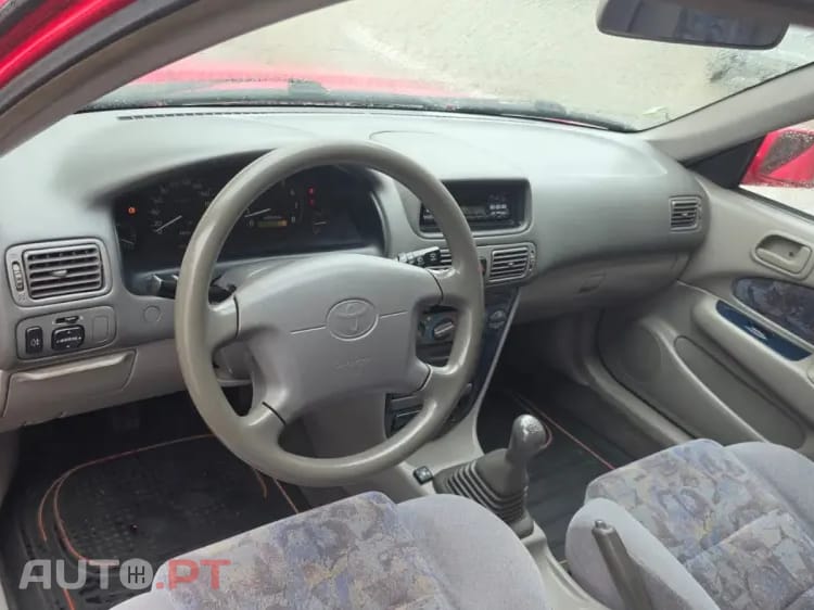 Toyota Corolla Liftback 1.3 Luna AC