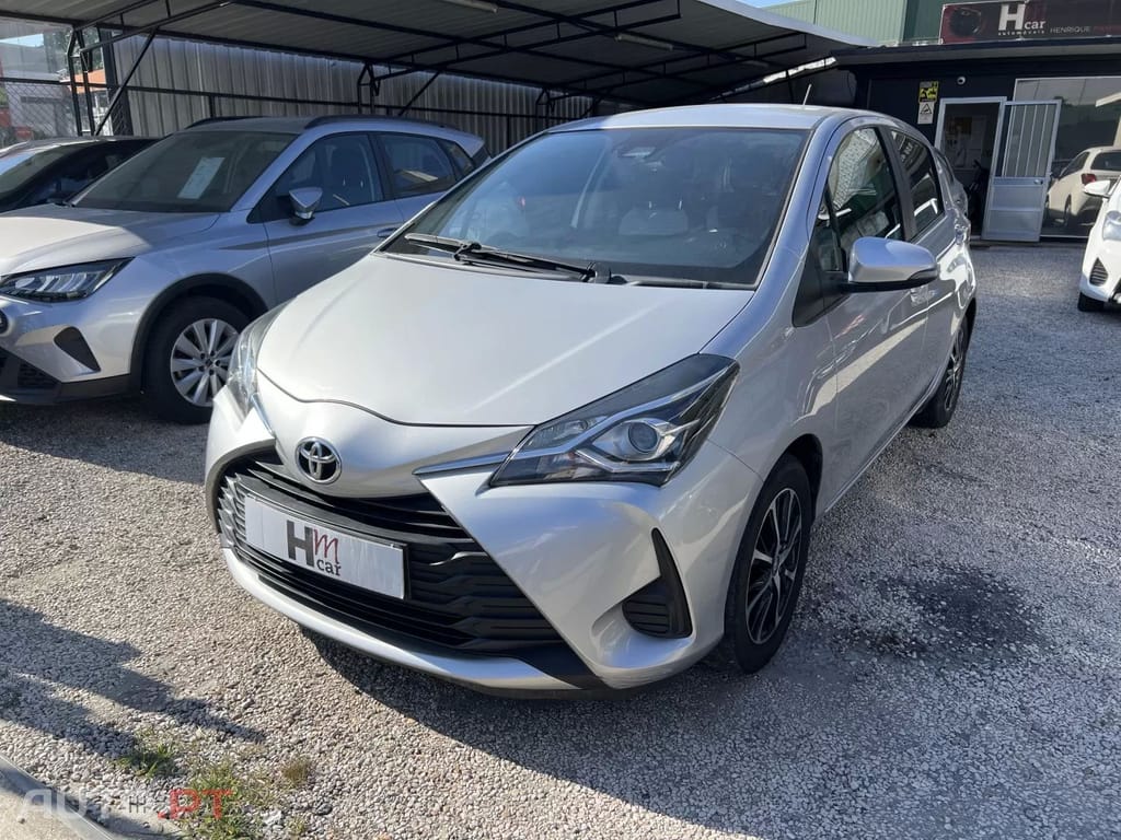 Toyota Yaris 1.0 VVT-i Exclusive
