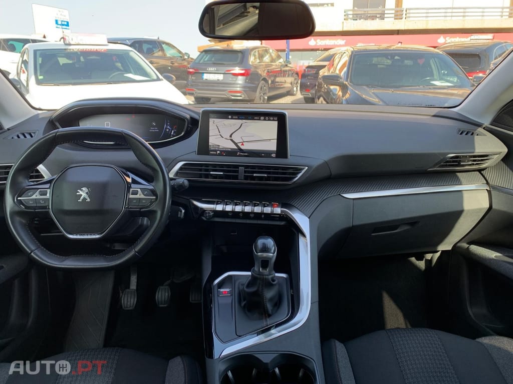 Peugeot 3008 1.5 BlueHDi Active
