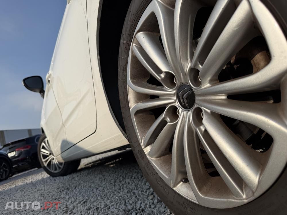 Citroen C4 1.6 BlueHDi Feel EAT6