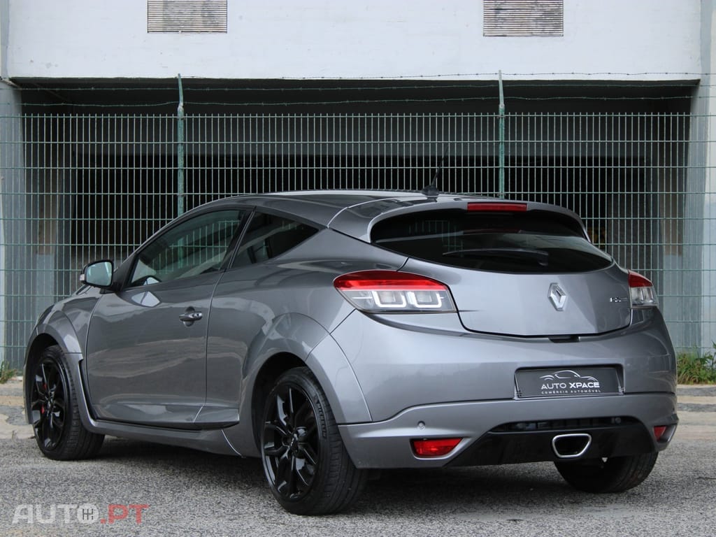 Renault Mégane Coupe RS 265 TCe