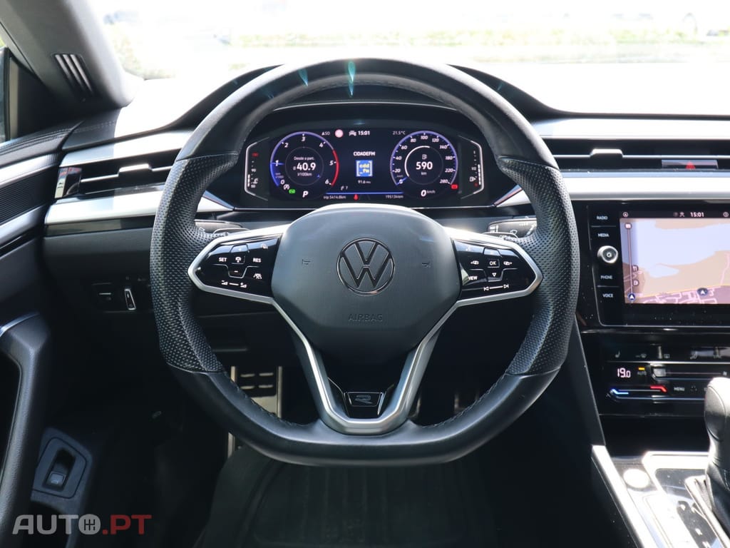 Volkswagen Arteon 2.0 TDI R-Line DSG