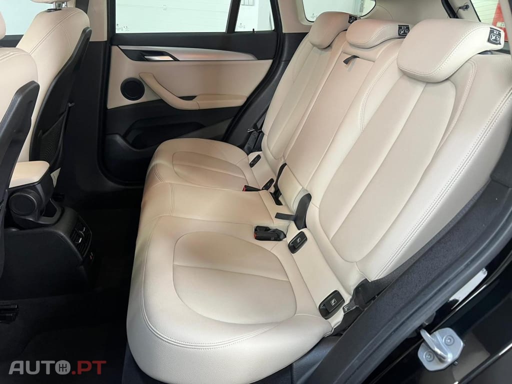 BMW X1 xDrive25e Bunsiness Advantage