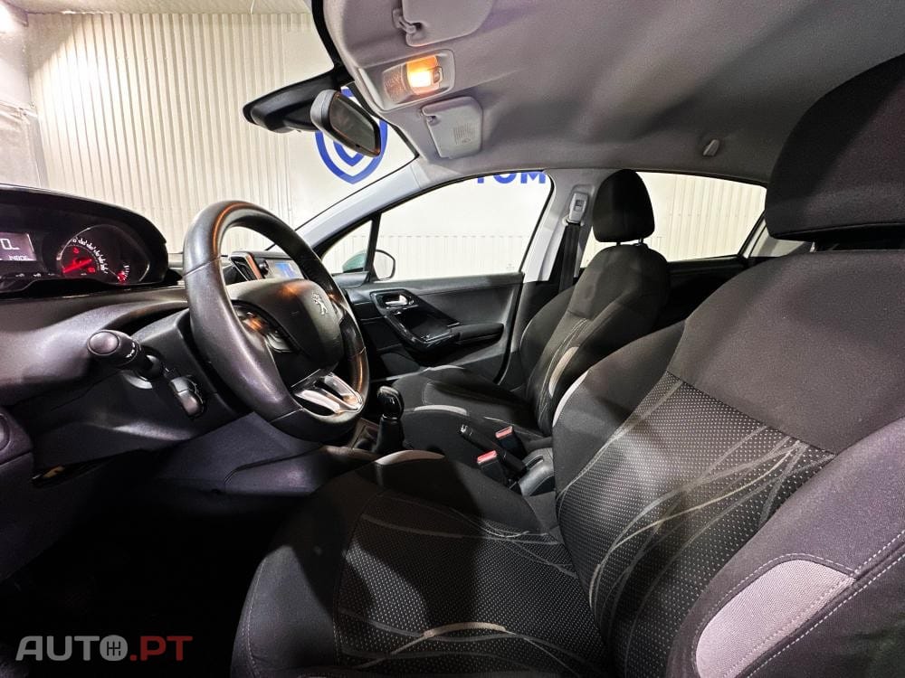 Peugeot 208 1.4 HDi Allure