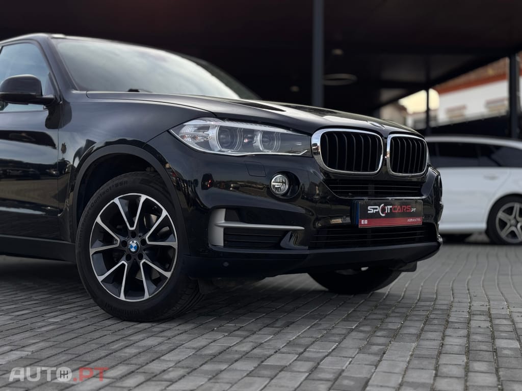 BMW X5 25 d sDrive Comfort 7L