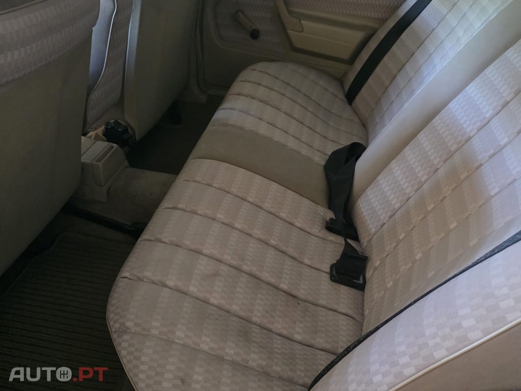 Mercedes-Benz 190 2.5 Turbo