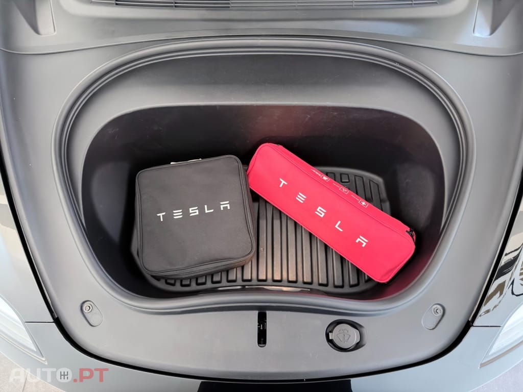 Tesla Model 3 Tração Traseira Premium