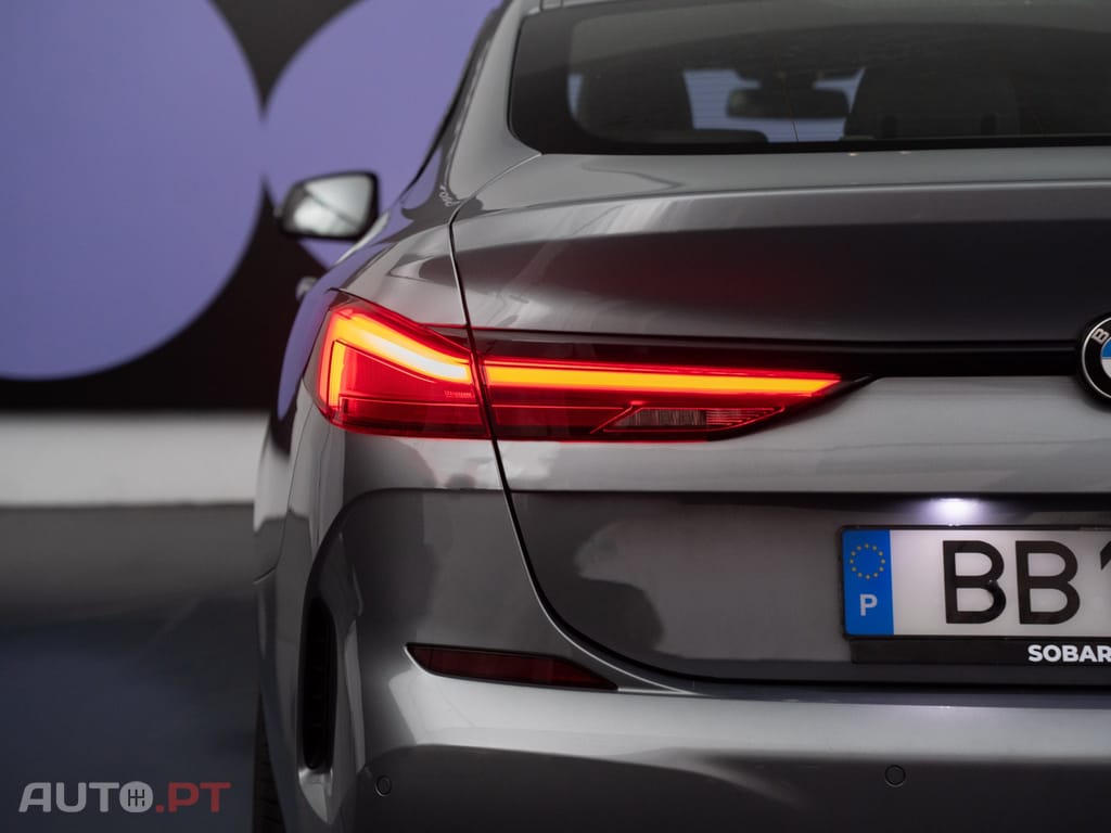 BMW 216 d Pack Desportivo M
