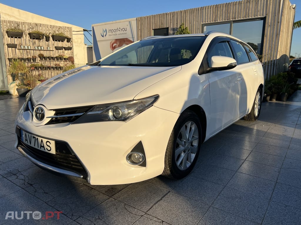 Toyota Auris 2.0 D-4D Comfort