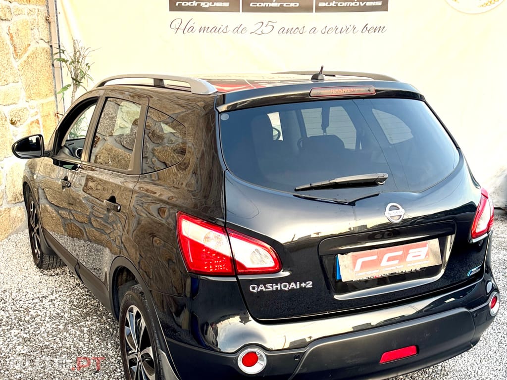 Nissan Qashqai +2 1.6 dCi Tekna Premium 17 360 S&S