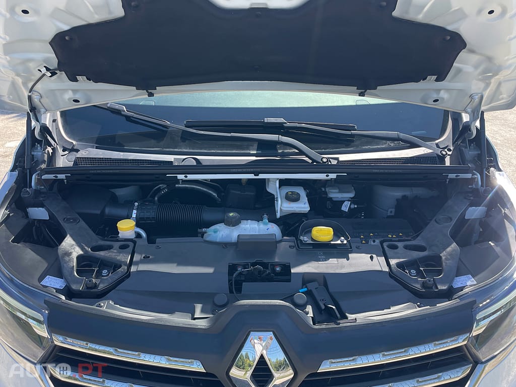Renault Trafic 2.0 dCi Longa IVA Dedutível