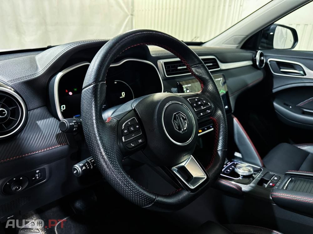 MG ZS EV 72.6 kWh Luxury