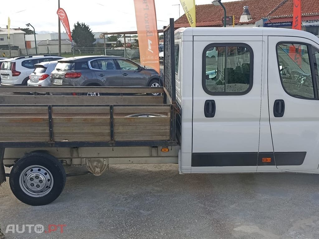 Peugeot Boxer 2.2 BlueHDi 335 L3 CD