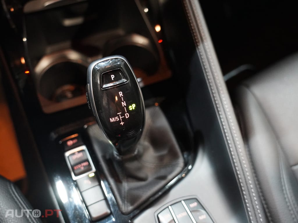 BMW X2 16 d sDrive Auto