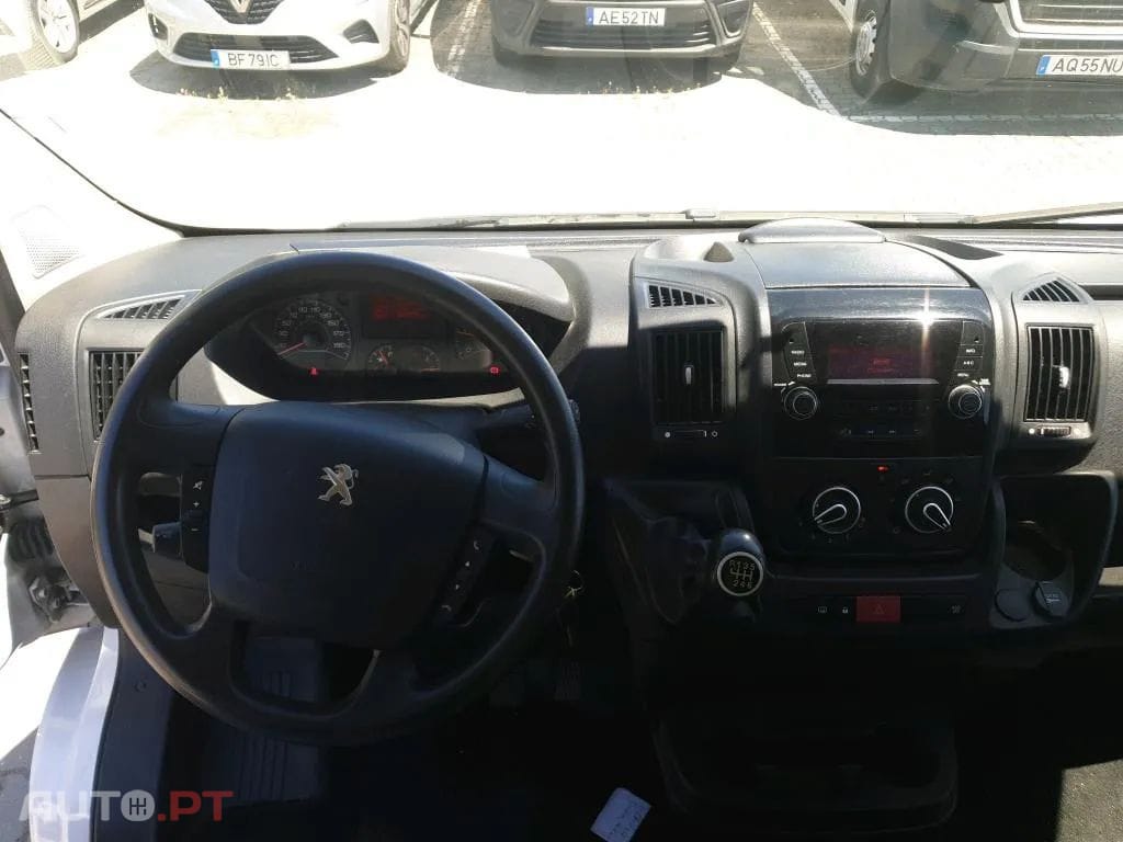 Peugeot Boxer Chassis 2.2 BlueHDi 335 L3 CD