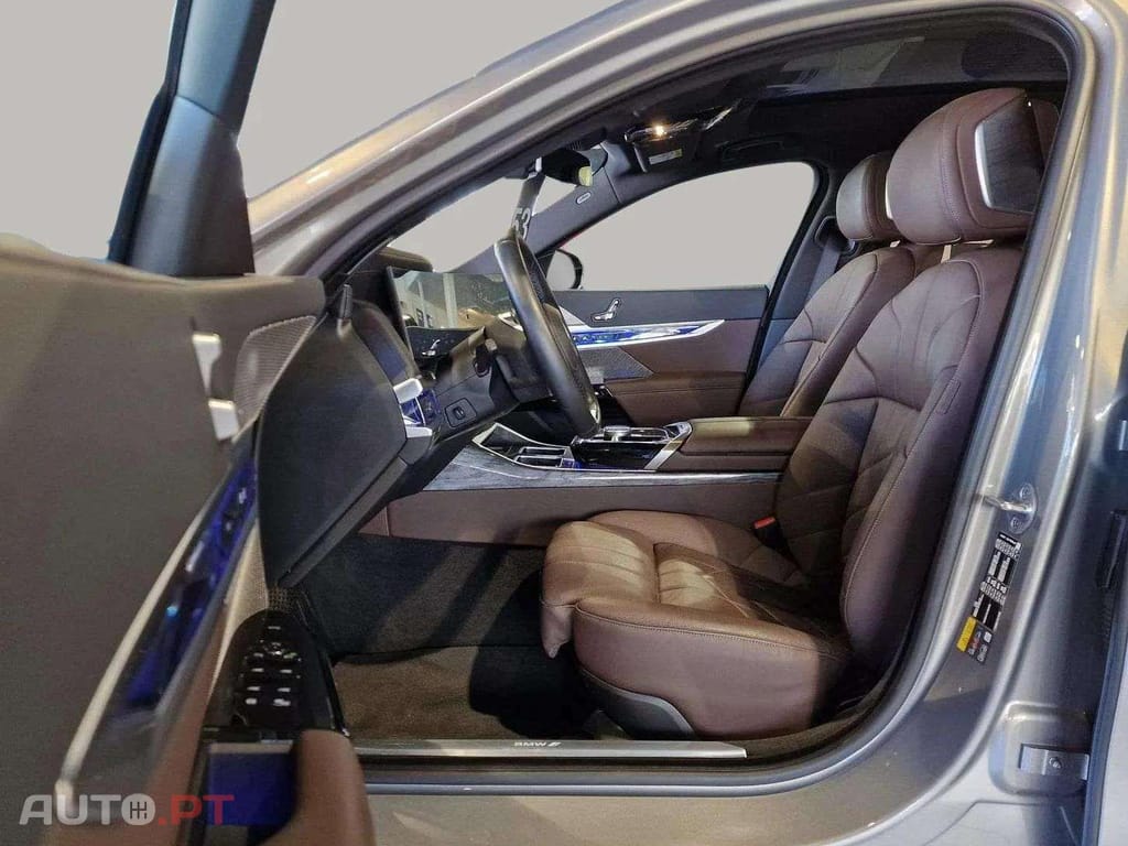 BMW i7 xD Design Excellence I.V.A DEDUTÍVEL 