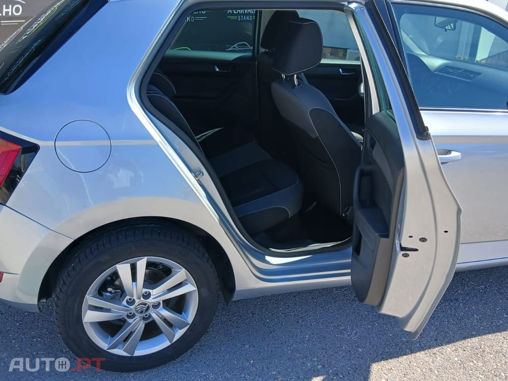 Skoda Fabia 1.0 TSI Ambition DSG