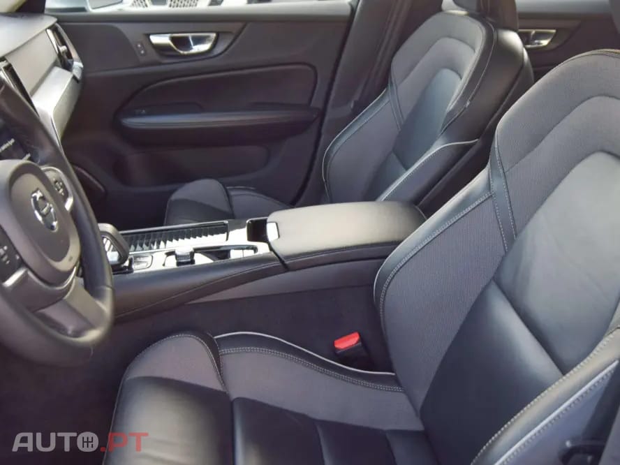 Volvo V60 2.0 T6 AWD TE Inscription Expression