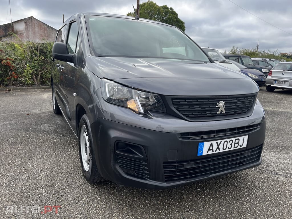 Peugeot Partner 1.5 BlueHDi Pemium Longa