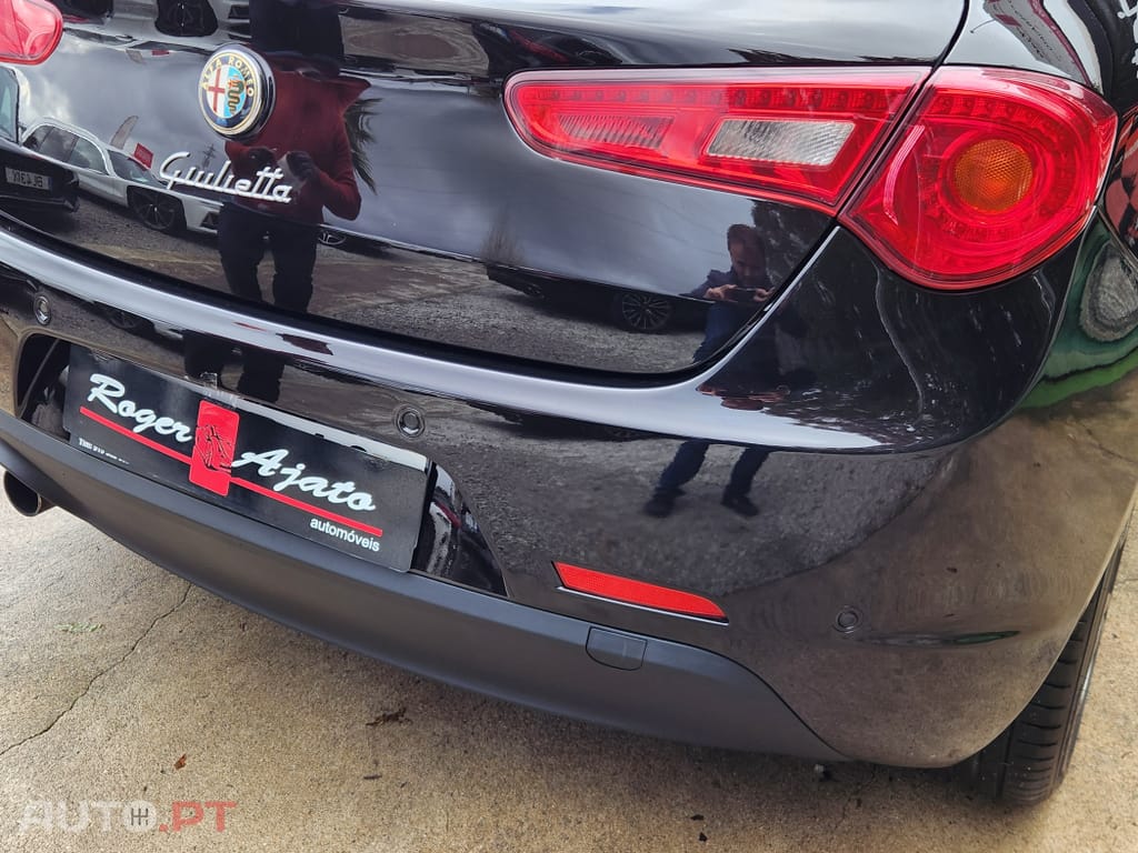 Alfa Romeo Giulietta 1.6 JTDm Distinctive