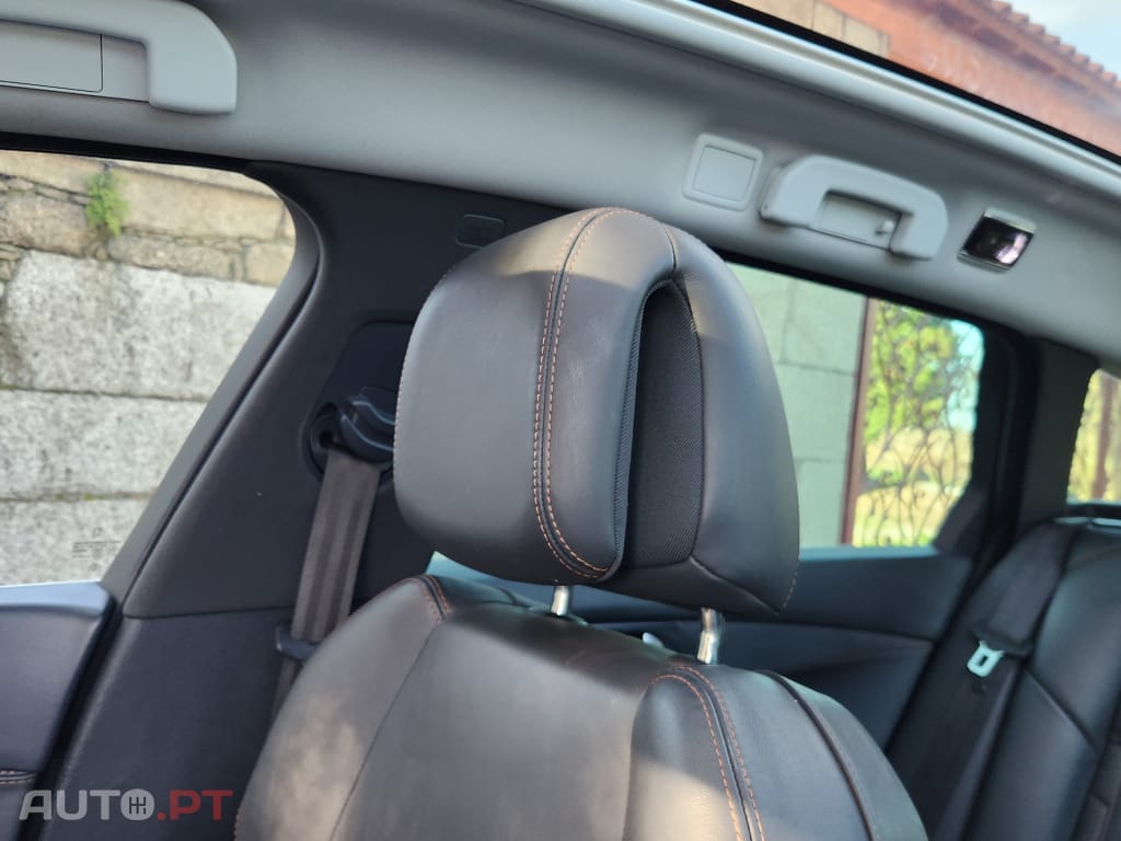 Peugeot 508 RXH 2.0 HDi Hybrid4 2-Tronic