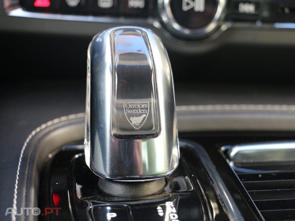 Volvo S90 2.0 T8 R-Design AWD Geartronic