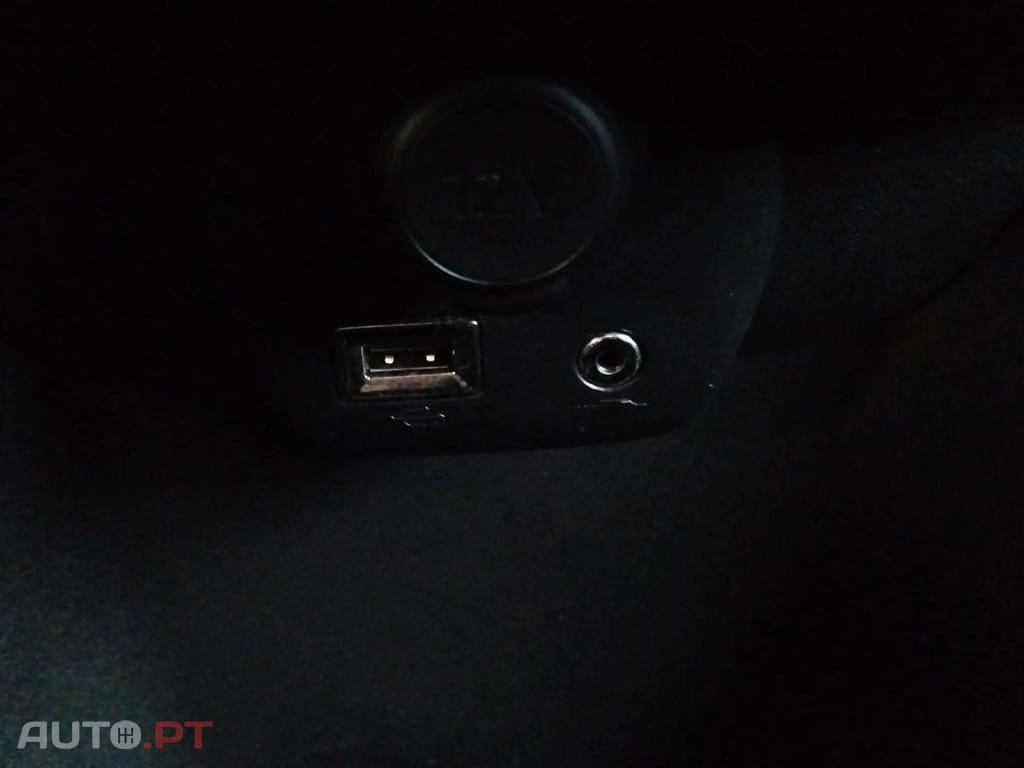 Toyota Aygo 1.0 VVti Exclusive Red