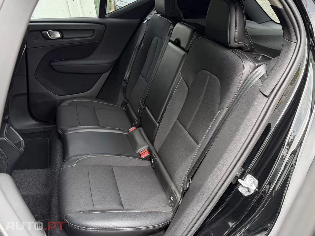 Volvo XC40 1.5 T3 Momentum Plus