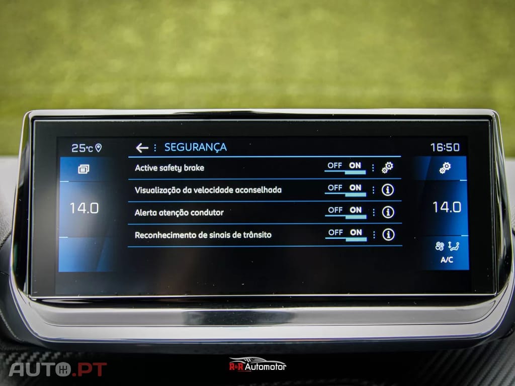 Peugeot 208 1.2 PureTech Allure