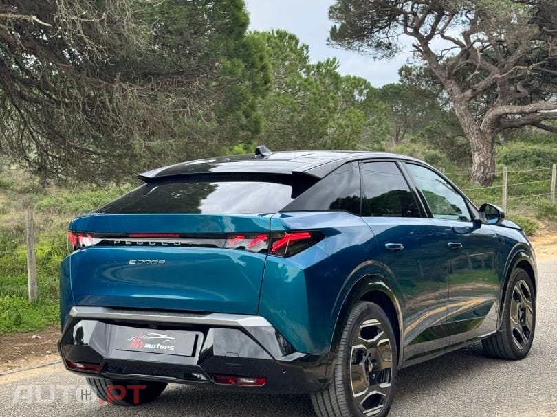 Peugeot E-3008 73 kWh GT
