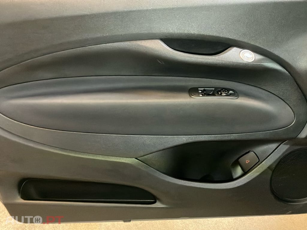 Fiat 500e Icon Plus 42 KWh