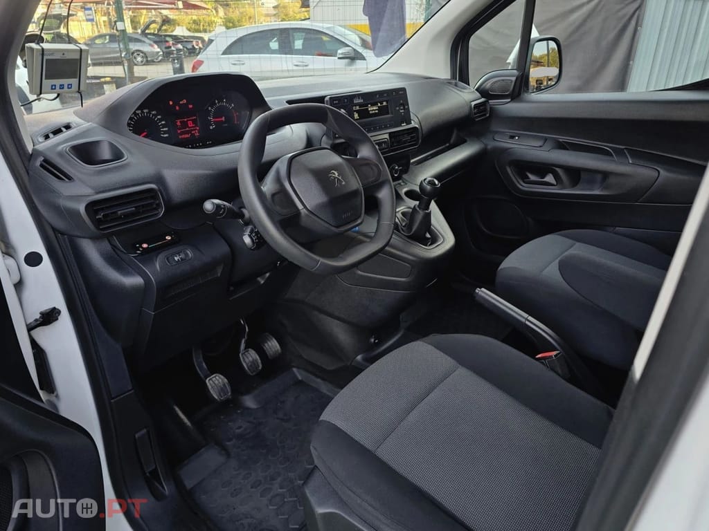 Peugeot Partner FRIGORIFIQUE 650 KG BLUEHDI 75 BVM5 PRO