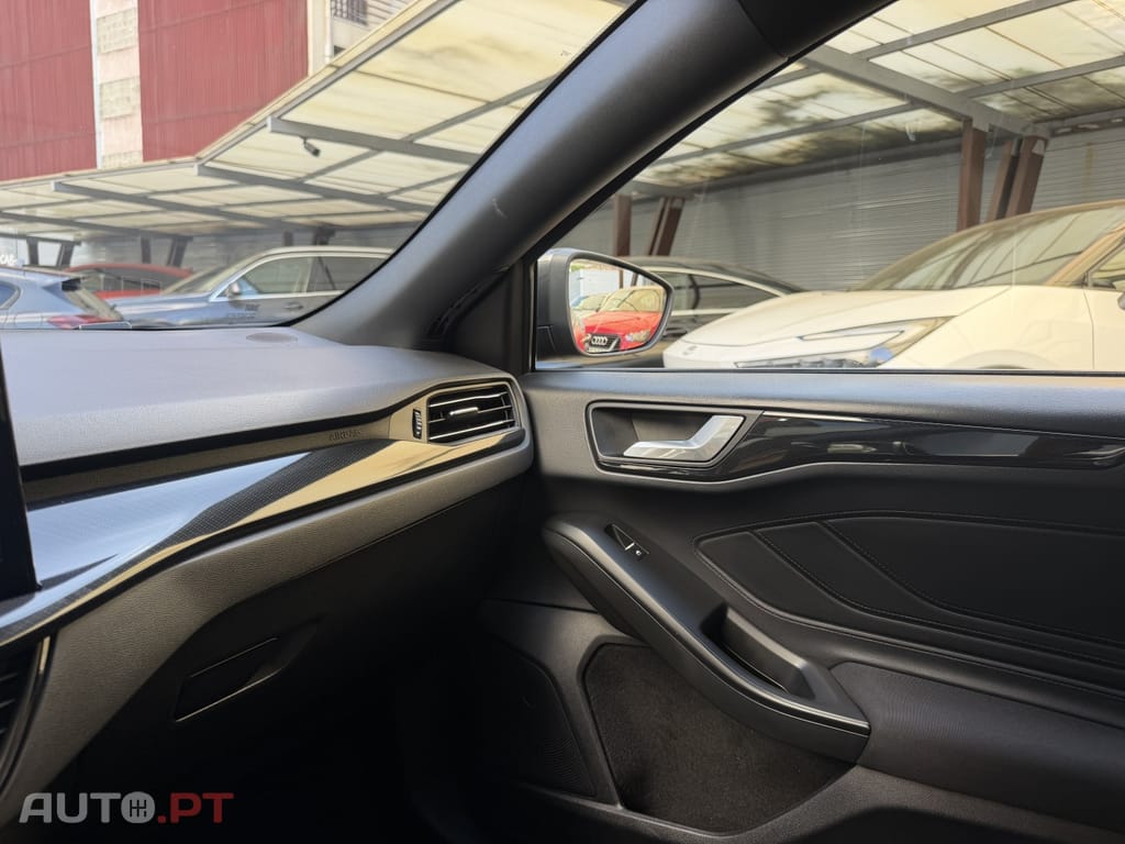 Ford Focus 1.5 TDCi EcoBlue ST-Line